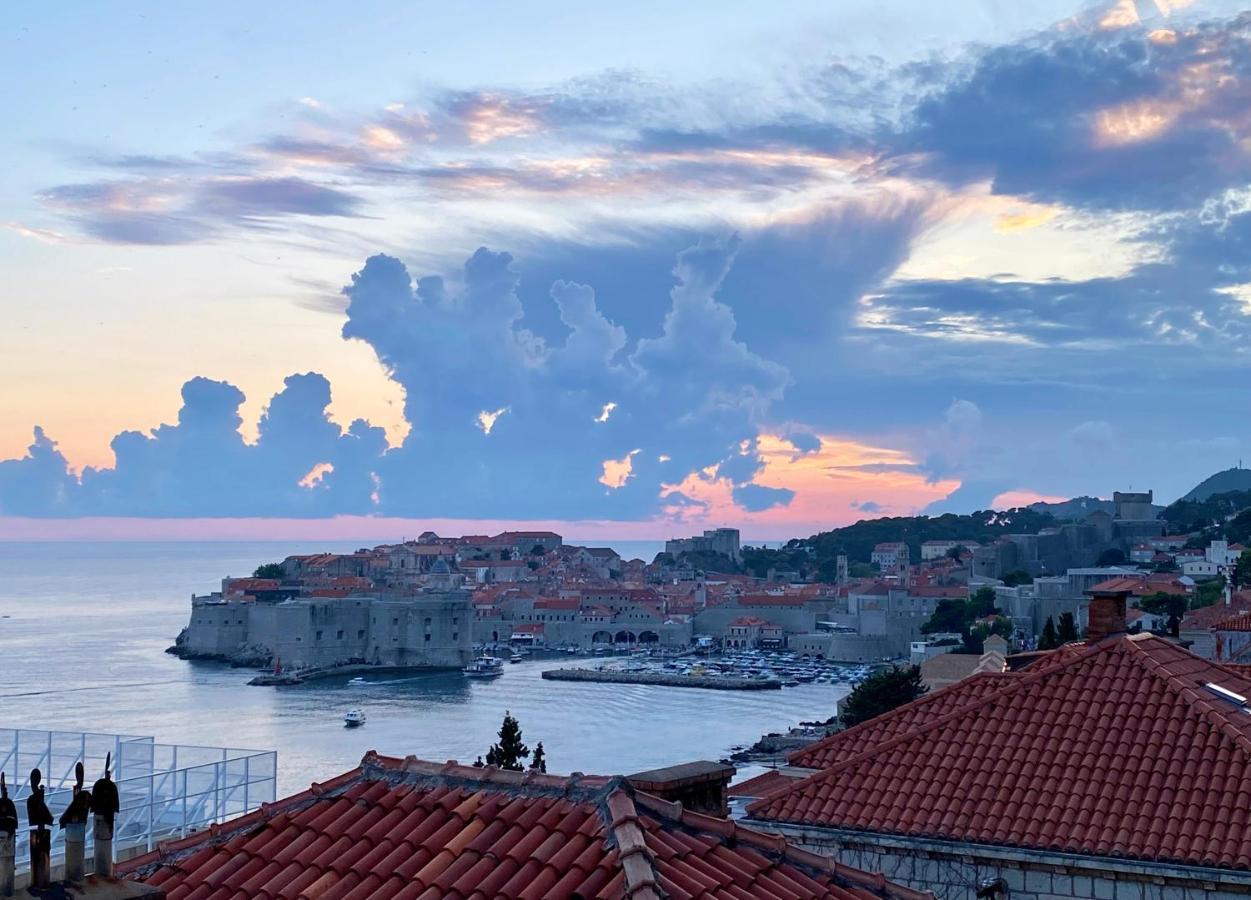 Sunset Over The Dubrovnik'S Old Town Exteriér fotografie